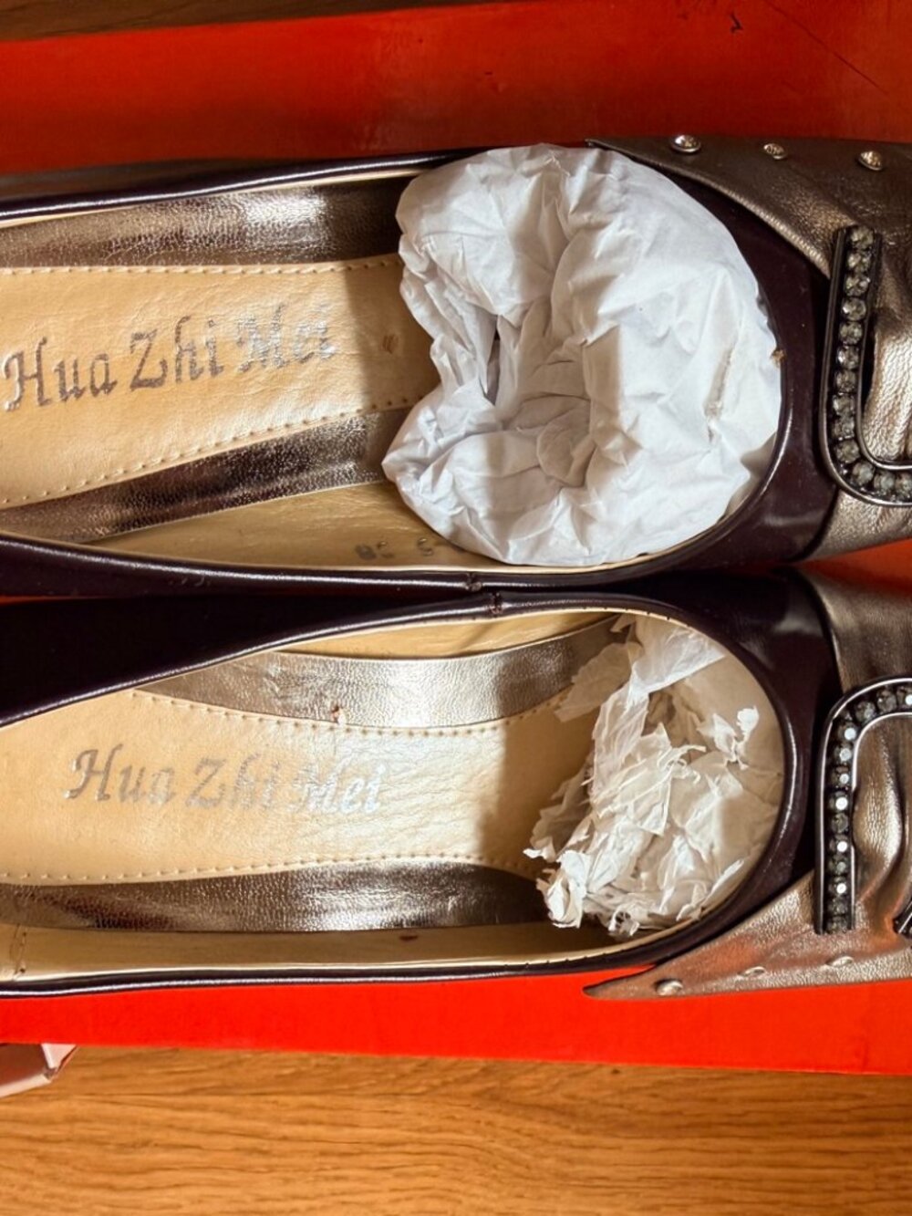 Brown Rhinestone Buckle Pointed Toe Pumps EU 38 US 7.5 NEW